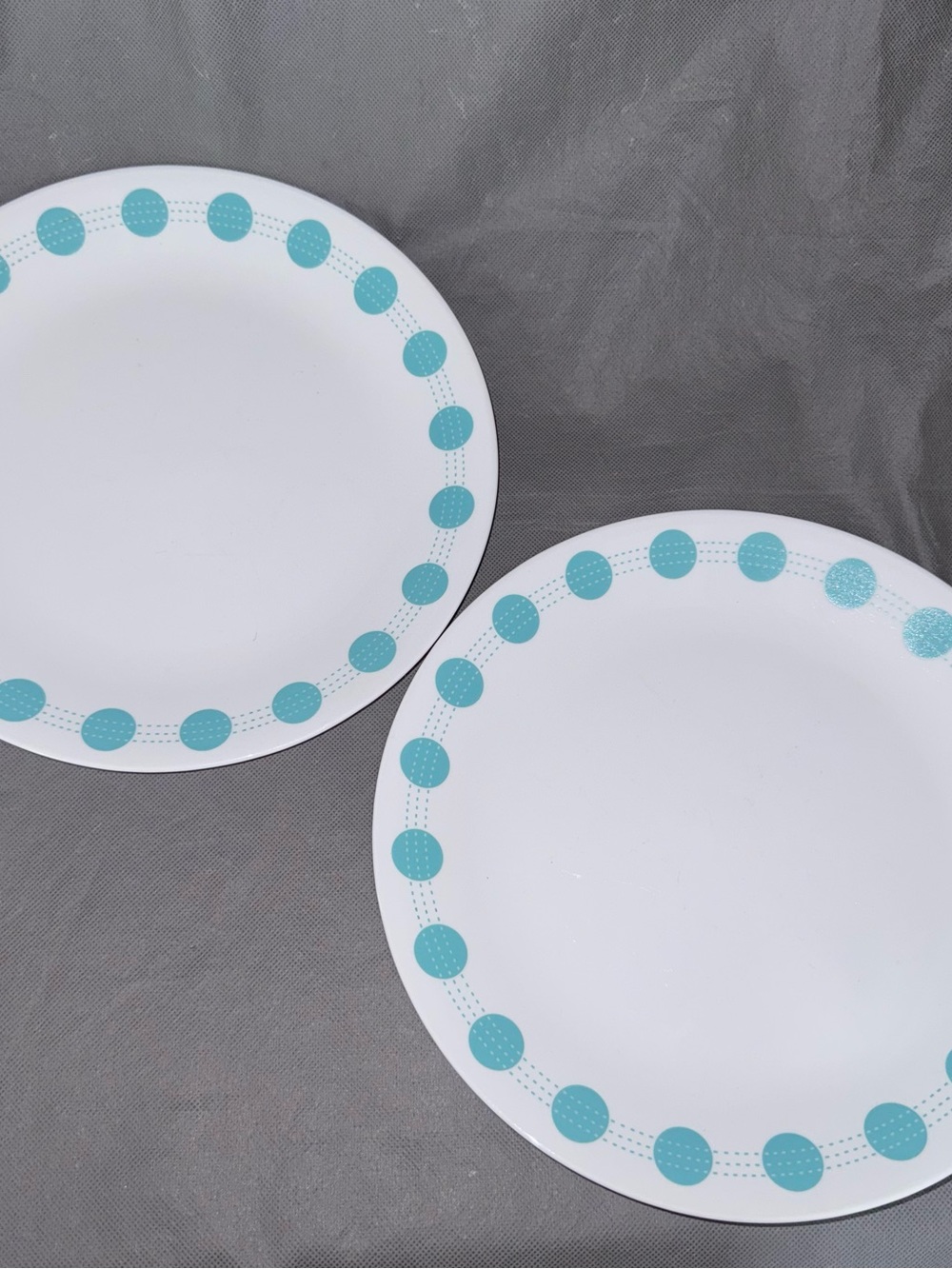 Set of 2 Corelle South Beach Dinner Plates Dots Circles Teal Mod